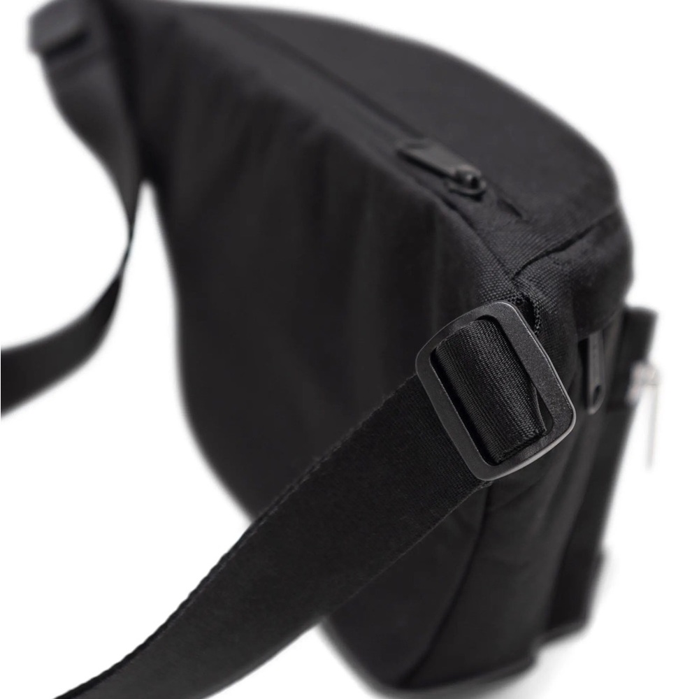 Herschel Supply Burgundy Hip Pack - Picture 15 of 16